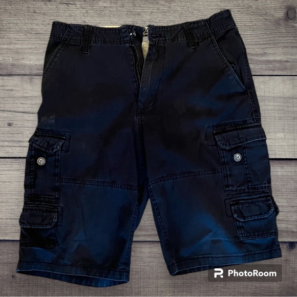Men’s cargo shorts - Picture 1 of 5